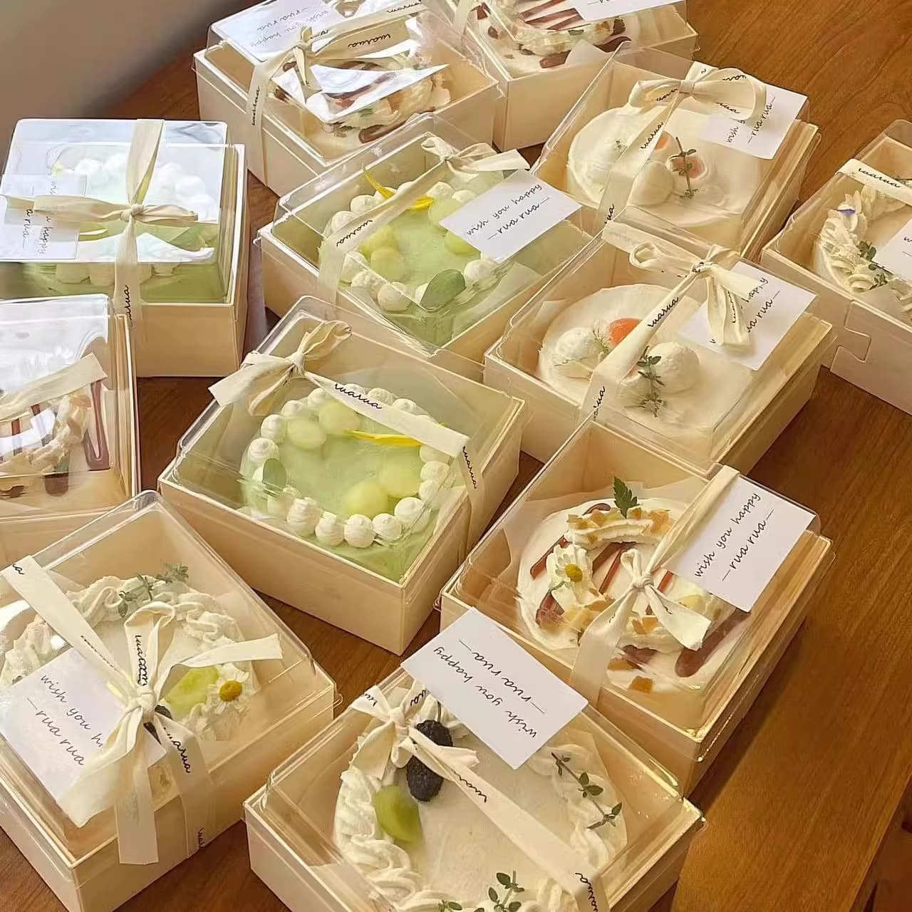 Cake Slice Box 4-Inch Square Wooden Takeout Box Sandwich Swiss Roll Milk Foam Dessert Pastry Box Transparent