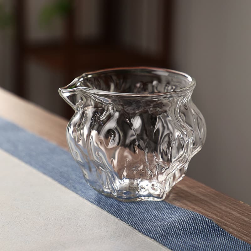 Japanese-style Walnut Glass Fairness Cup Thickened Tea Leaf Separator Purple Sand Heat-Resistant Hammered Pattern Gong Cup Tea Set Home Use Large