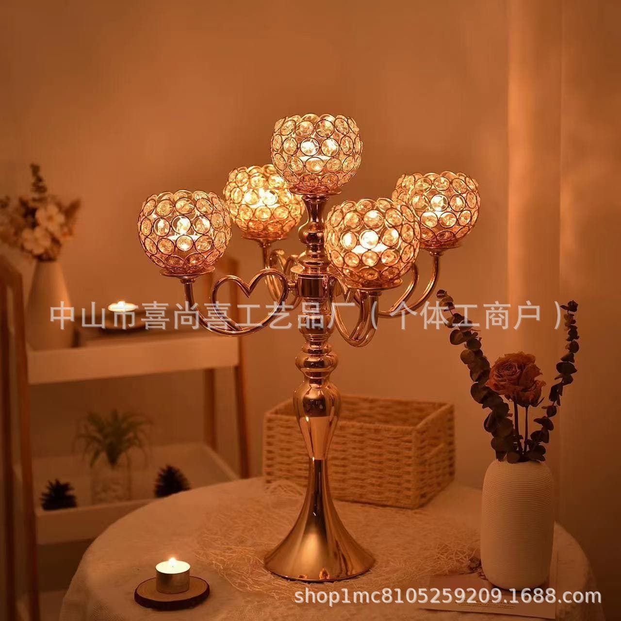 New Wedding Props Road Guide 5-Head Candlestick Creative European Luxury Ornaments Home Romantic Decorative Candle Ornaments