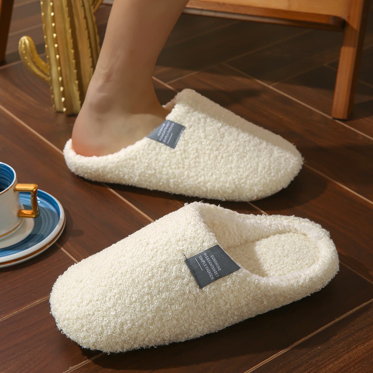 Cross-border Hot-selling Cotton Slippers with Fleece Lining, Autumn and Winter, Closed-toe, Home Indoor, Warm and Comfortable, Plush Cotton Shoes Wholesale