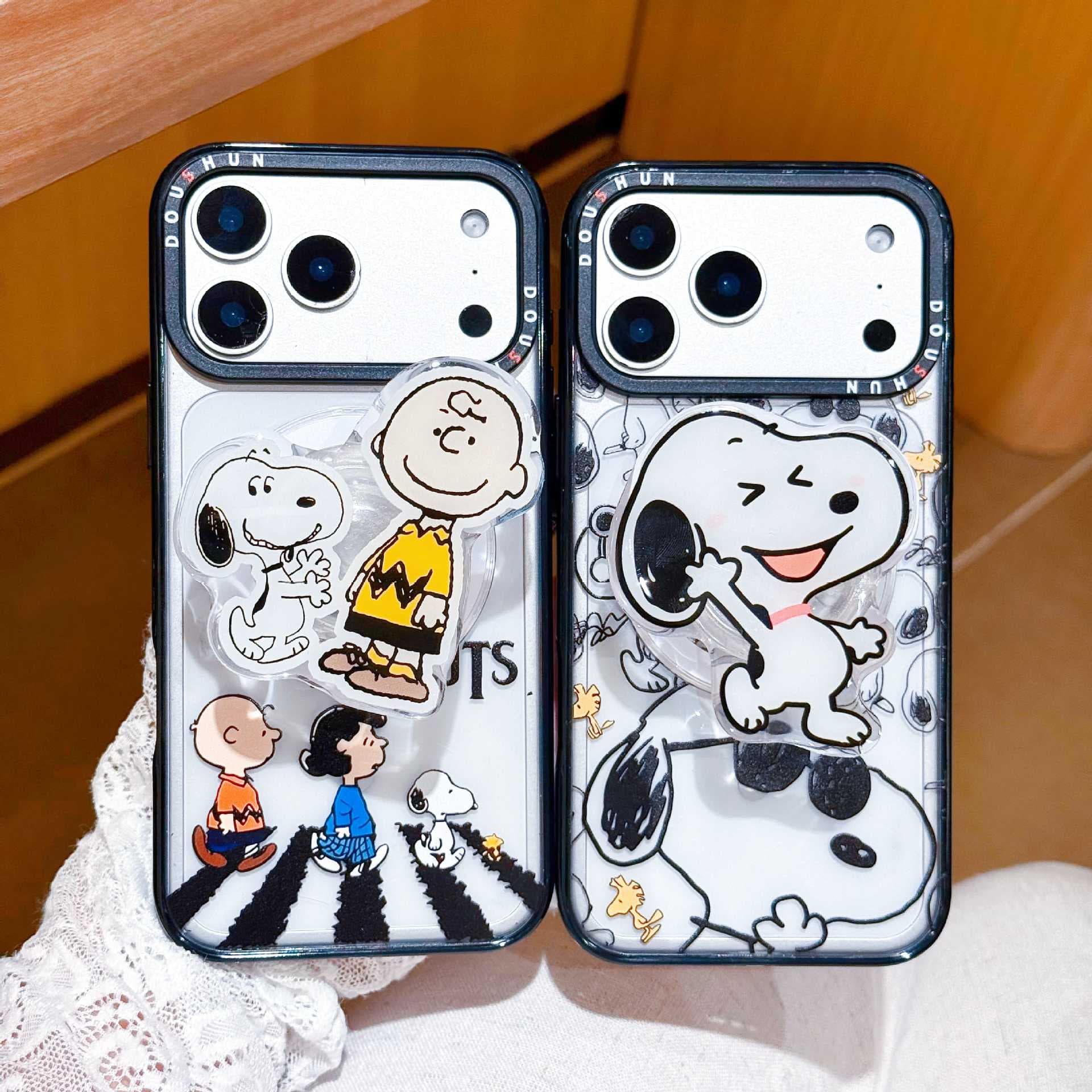 Snoopy Crossing the Road Phone Case for Apple 17 Pro Max, iPhone 16 Magnetic Black Edge Protective Case 15 Women