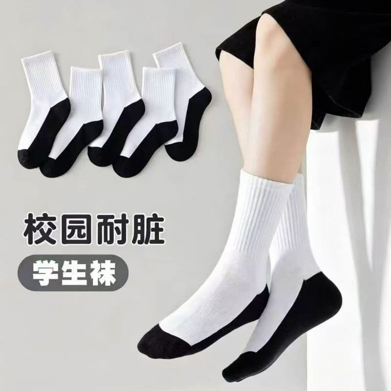 Children's White Socks, Boys Mid-Calf Spring Sports Socks for Students, Summer Cotton Socks, Durable Socks for Kids