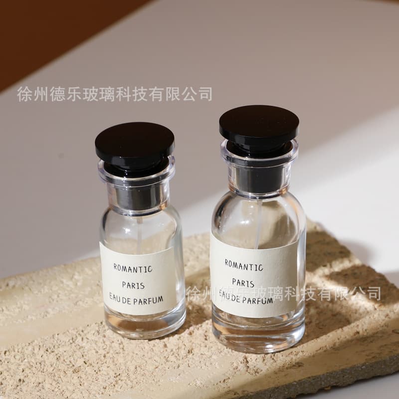 Perfume dispensing bottle 30ml simple spray round transparent glass perfume bottle 15mm bayonet perfume packaging bottle