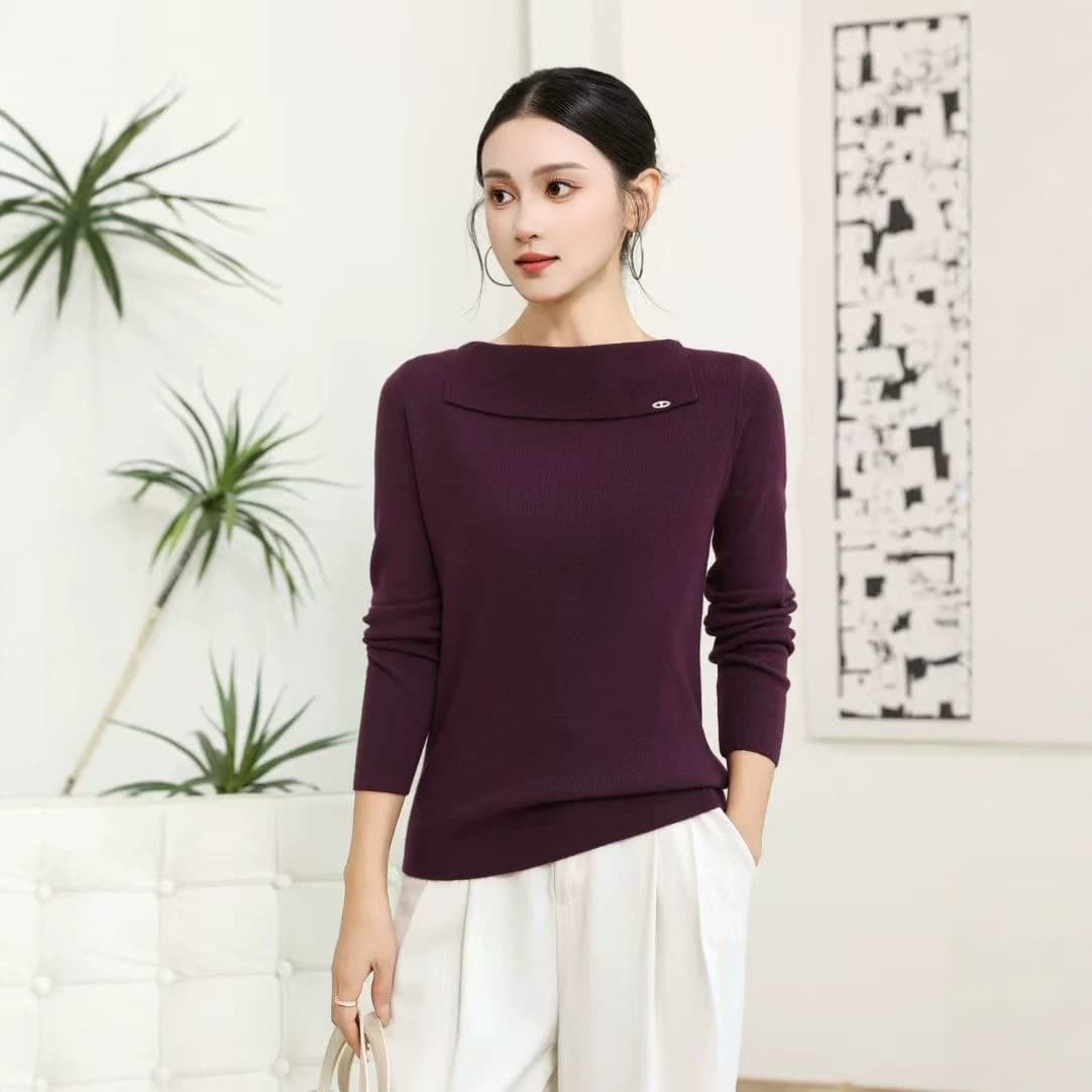 2026 Autumn Solid Color Base Layer Long Sleeve Knitted Sweater Women / Source Factory
