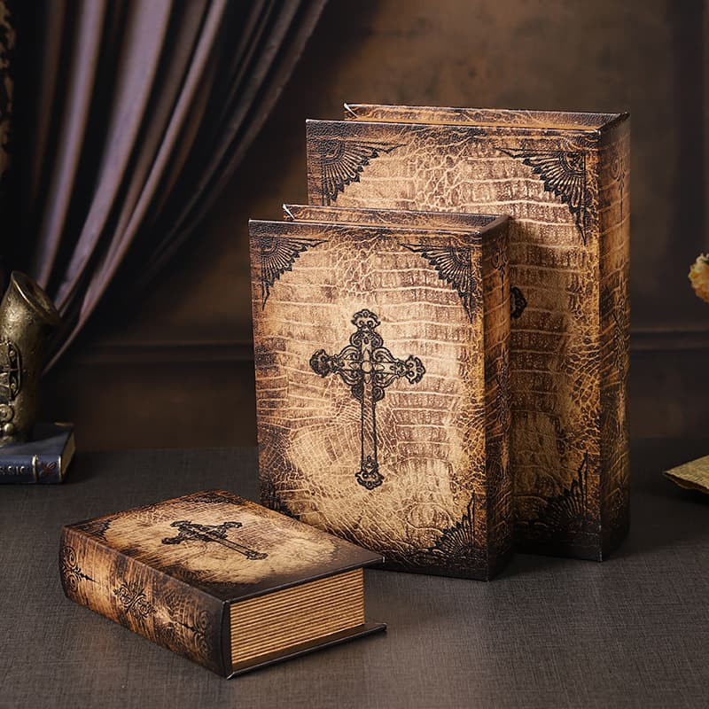 Retro Creative European Style Simulation Book Ornament Magic Book Storage Box Hotel Wine Cabinet Office Decoration