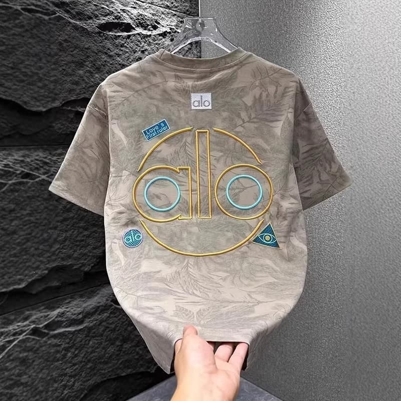 Summer New Light Luxury Streetwear Embroidered Letter Tie-Dye T-Shirt Men's Trendy Edgy Versatile Casual Men's T-Shirt Fashion