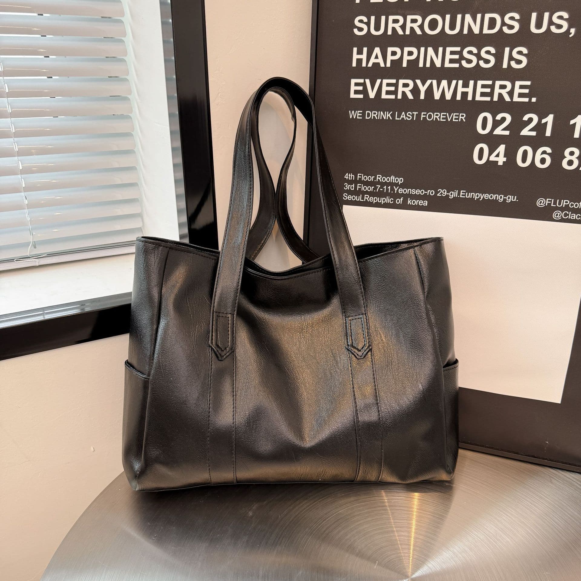 2026 New Style Women's Large Capacity Tote Bag Soft Leather Shoulder Crossbody Bag Handbag Simple Korean Niche Design