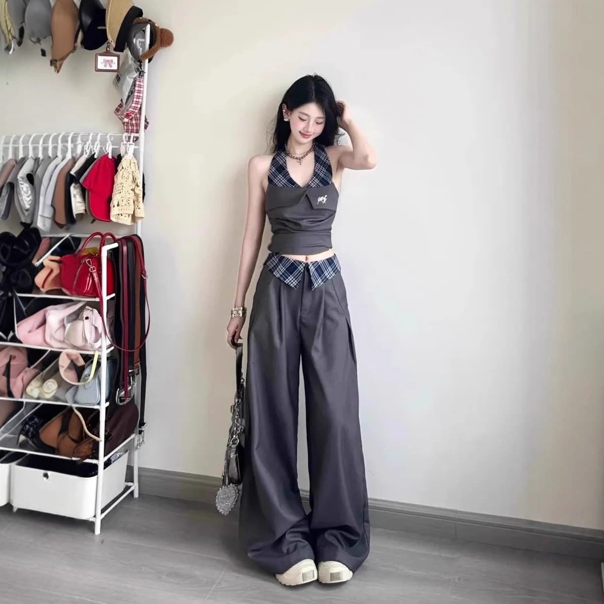 Women's Summer New Pure Desire Style Hot Girl Design Splicing Halter Neck Sleeveless Top High Waist Wide Leg Pants Set