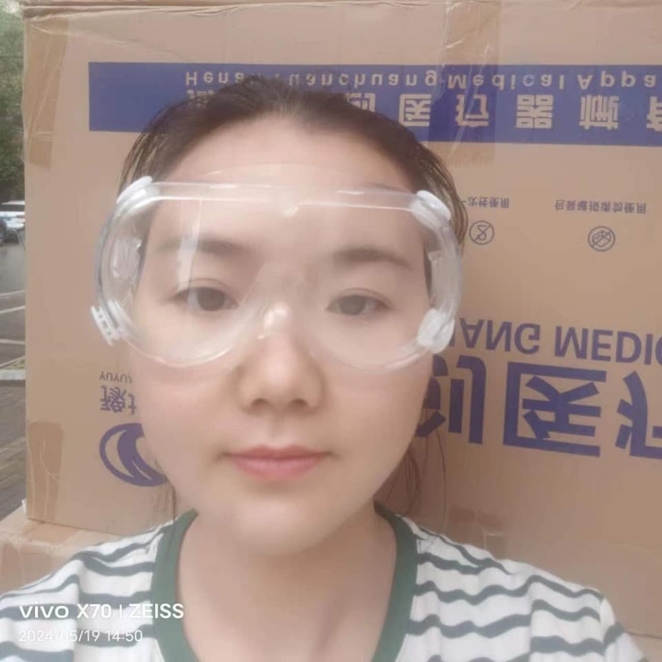 HD Anti-Fog Goggles Dustproof Transparent Eye Shield for Rafting Impact-Resistant Waterproof Safety Glasses Fully Enclosed