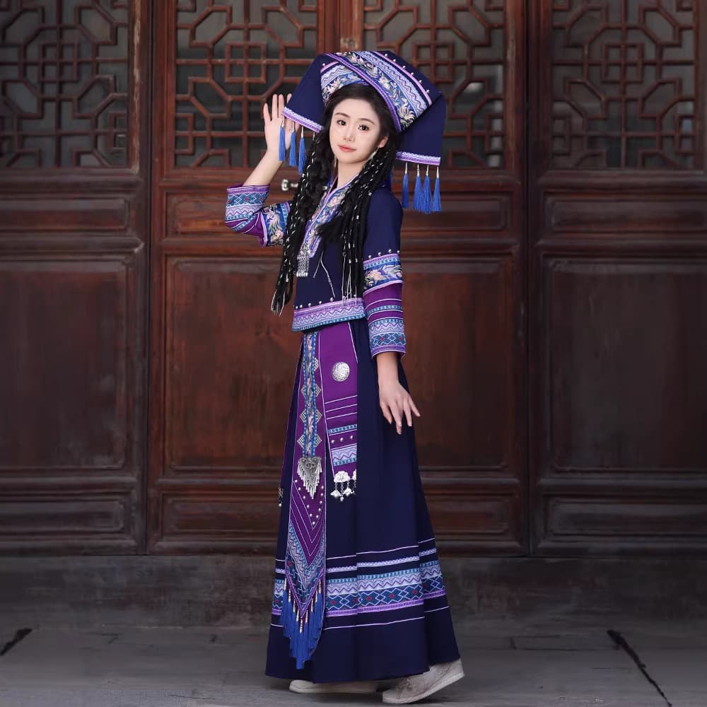 Zhuang ethnic minority costume, women's traditional dance performance costume, adult embroidered Zhuang brocade formal autumn and winter suit