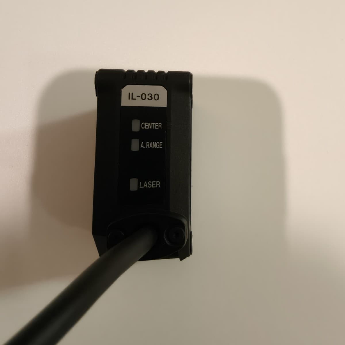 Keyence Laser Displacement Sensor IL-030/IL-300/IL-1050/IL-S065 Brand New Negotiable Sale