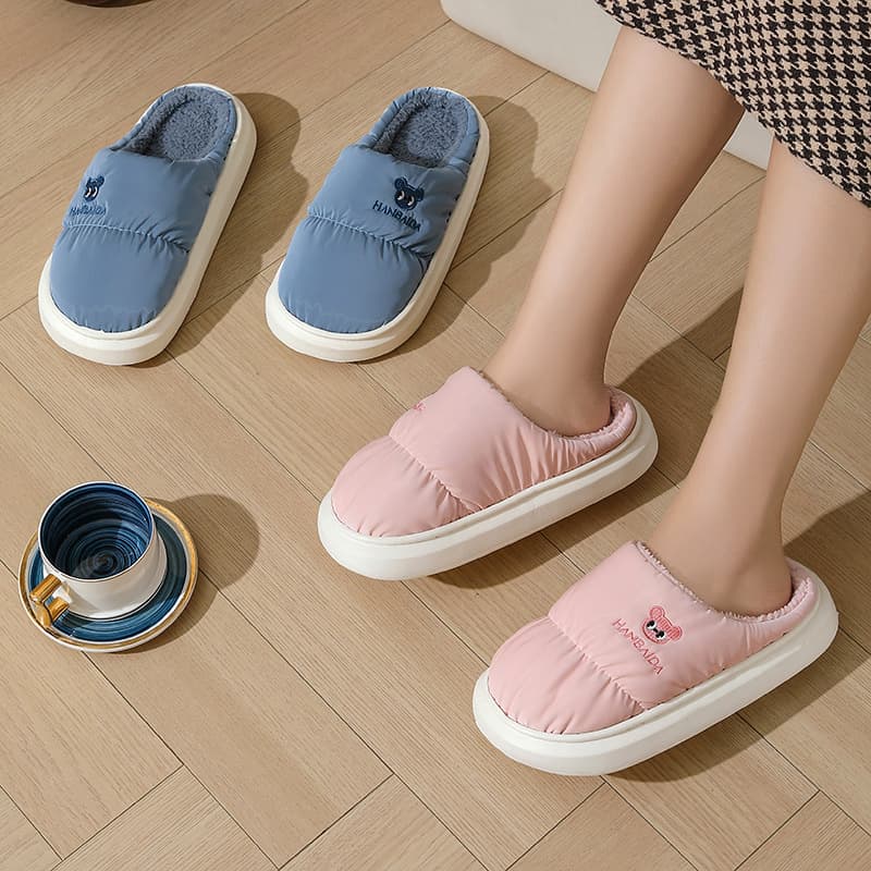 Down Fabric Waterproof Women's Cotton Slippers, New Style, Home Use, Quiet Thick Sole, Winter Couples Slippers for Men, Wholesale, Outdoor Wear