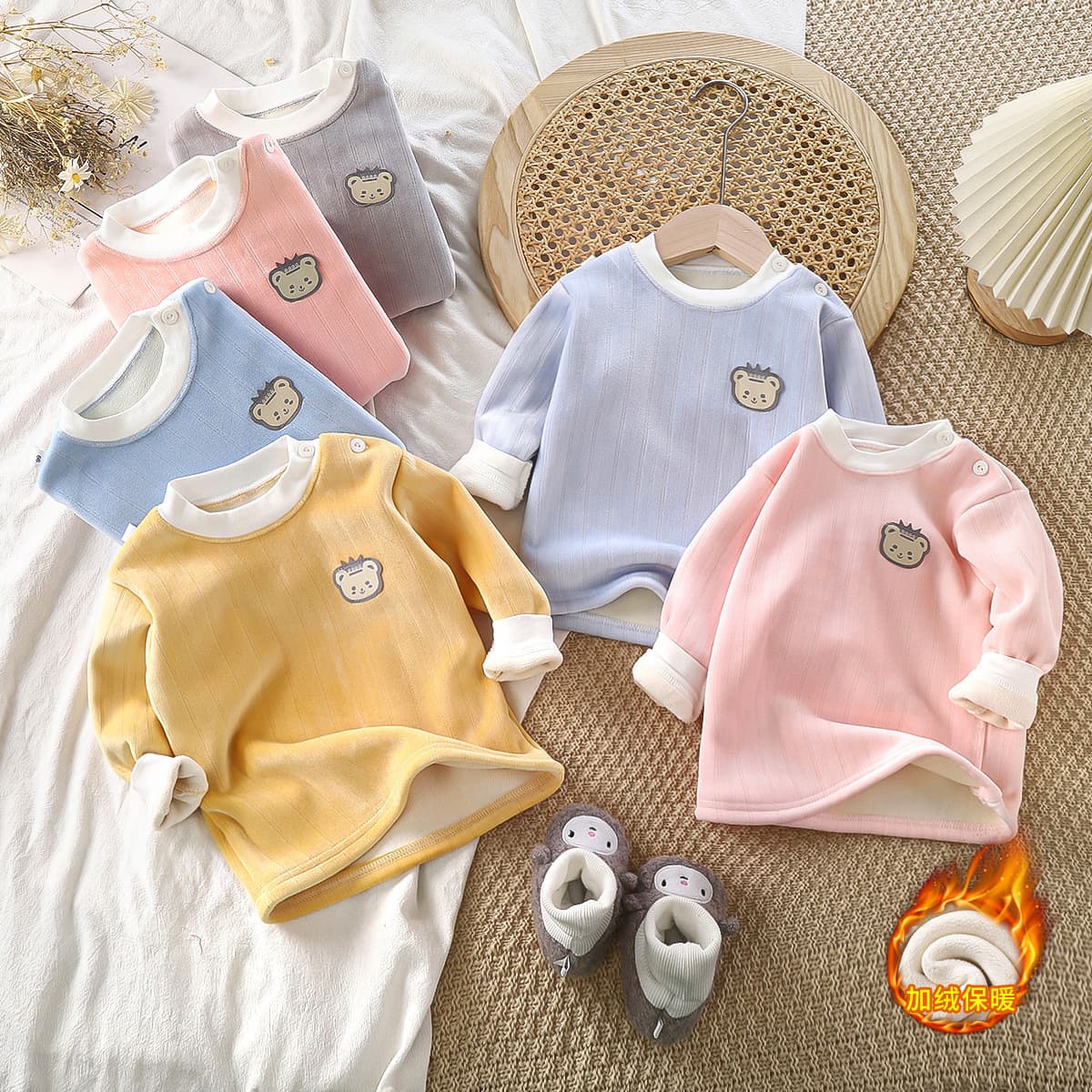 Children's Thermal Top, Boys and Girls Autumn and Winter Base Layer, Kids Thickened Sleepwear, Long-Sleeve Fleece-Lined Undershirt