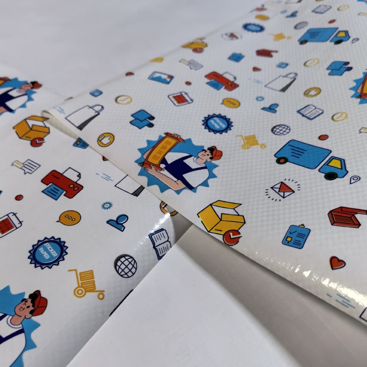 Stone paper, kraft paper manufacturers wholesale printed packaging, book packaging, custom waterproof, stain-resistant, and rainproof paper.