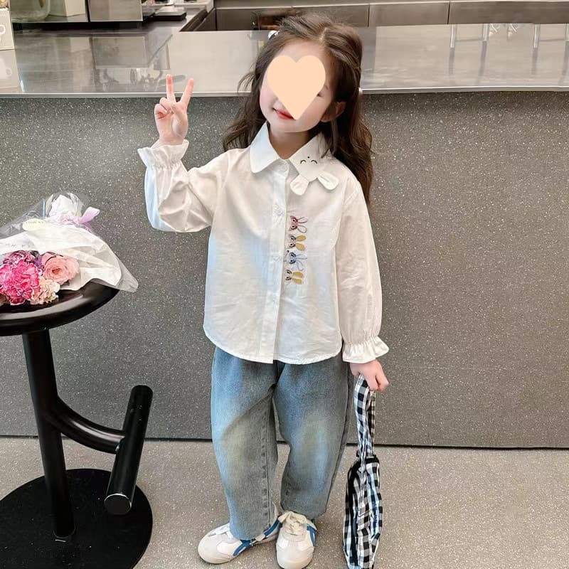 Girls' 2025 New Spring Long-Sleeved Shirt, White Top, Korean Style, Stylish Baby Shirt