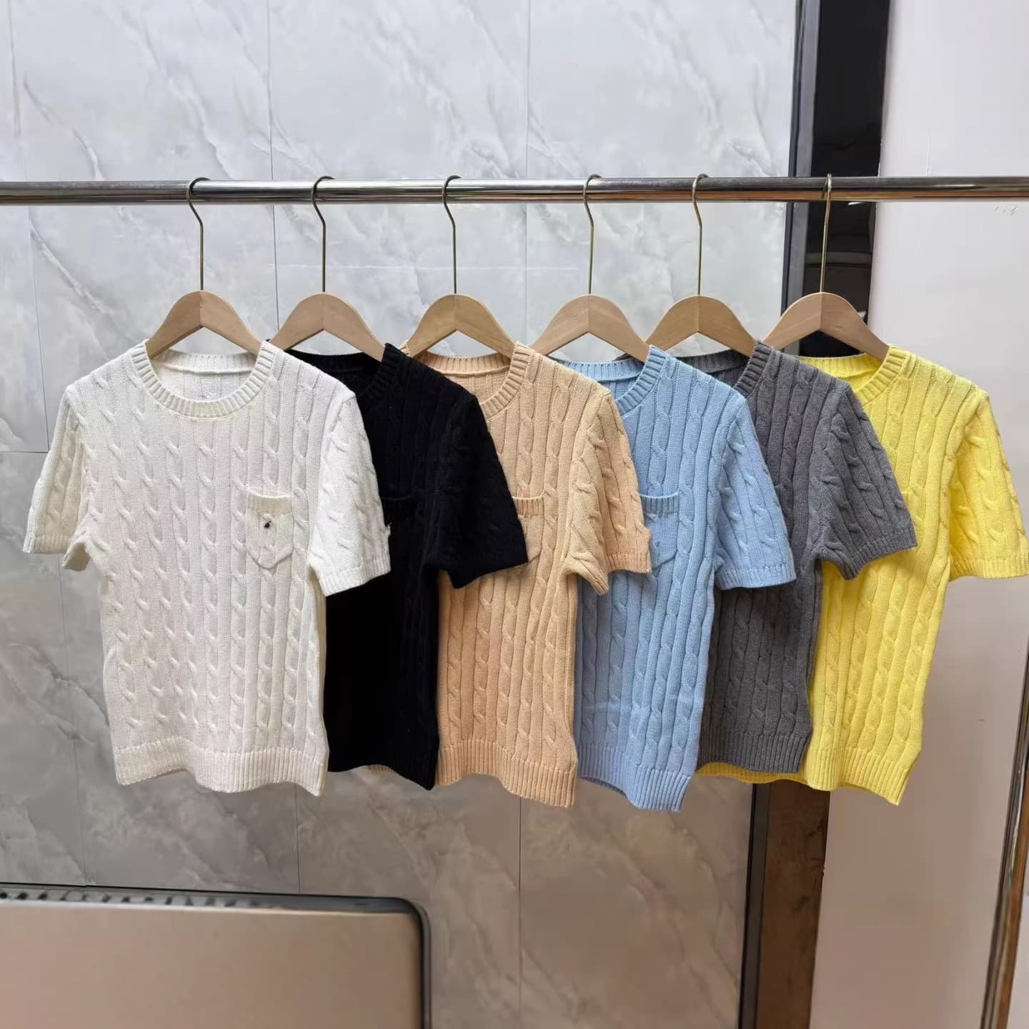 High-Quality Ralph Lauren RL Crew Neck Solid Color Chest Pocket Small Pony Embroidery Logo Knitted Short Sleeve, Soft and Supple Feel