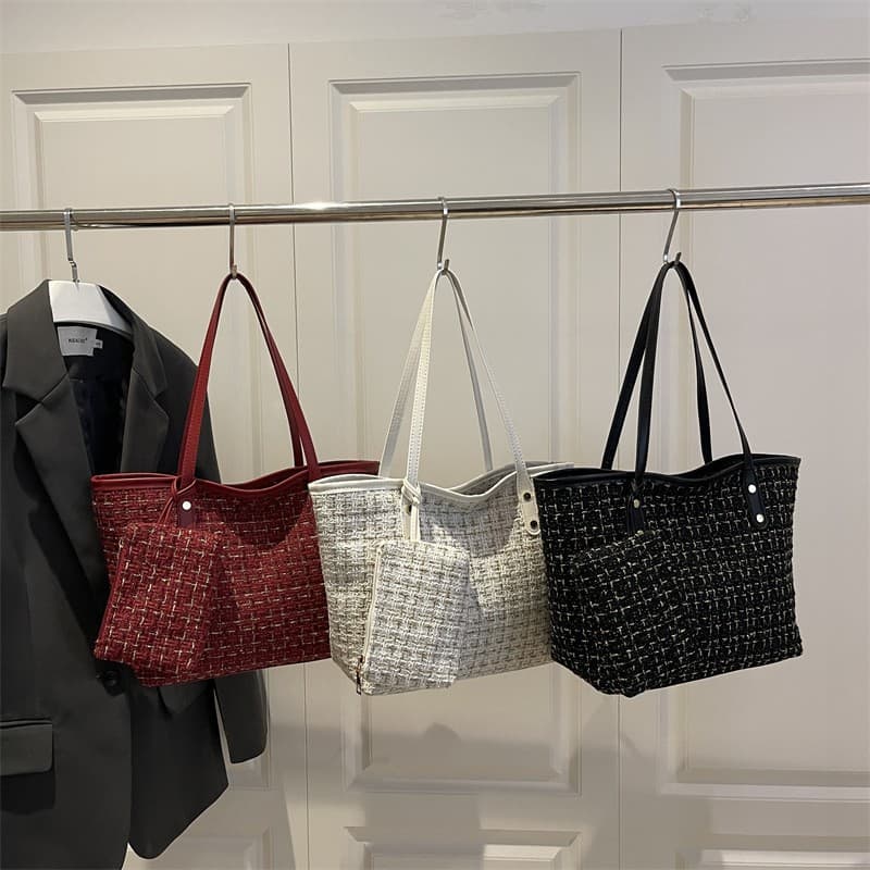 Spring Simple Commuter Casual Large Bag 2025 New Trendy Small Fragrance Shoulder Bag Large Capacity Tote Bag