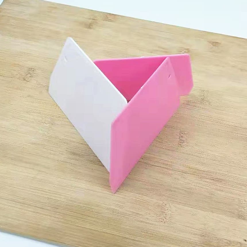 Baking tool plastic scraper small trapezoidal scraper cream cake dough cutter baking scraper