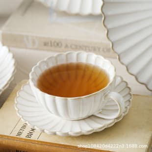 Simple Retro Creative Striped Ceramic Cup and Saucer Set, Exquisite Coffee Cup and Saucer Set, Afternoon Tea Home Cup, Milk Cup