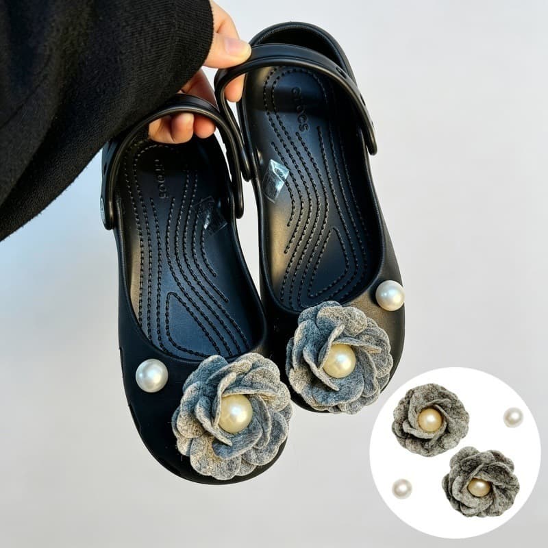Black and White Ballet Flat Accessories Colorful Flowers Elegant Gentle Rose DIY Croc Charms Beach Sandals for Women