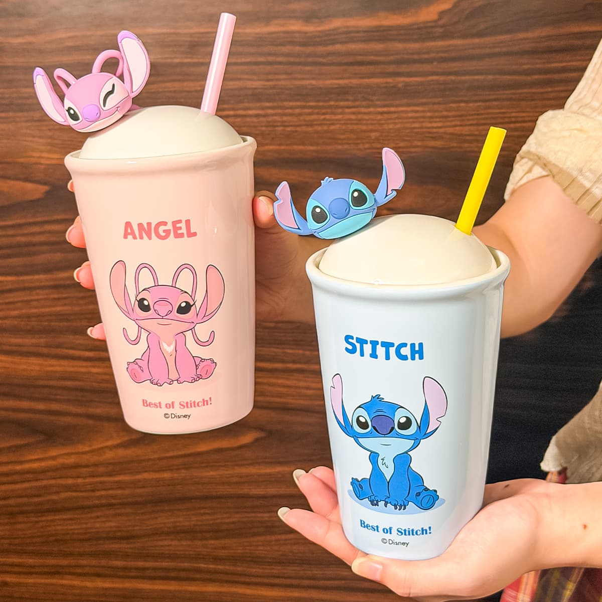 Stitch Large Capacity Straw Cup Ceramic Cup Couple Model Men and Women Cute Stitch Concealed Ceramic Cup Souvenir