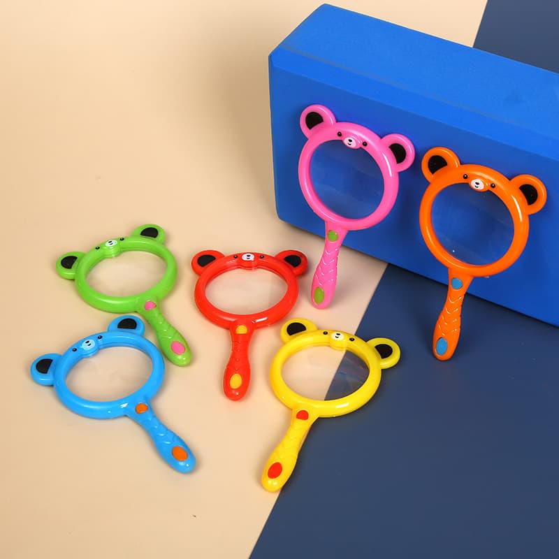 Cartoon Bear Colored High-Definition Plastic Magnifier for Children's Exploration and Educational Wholesale Learning Toy