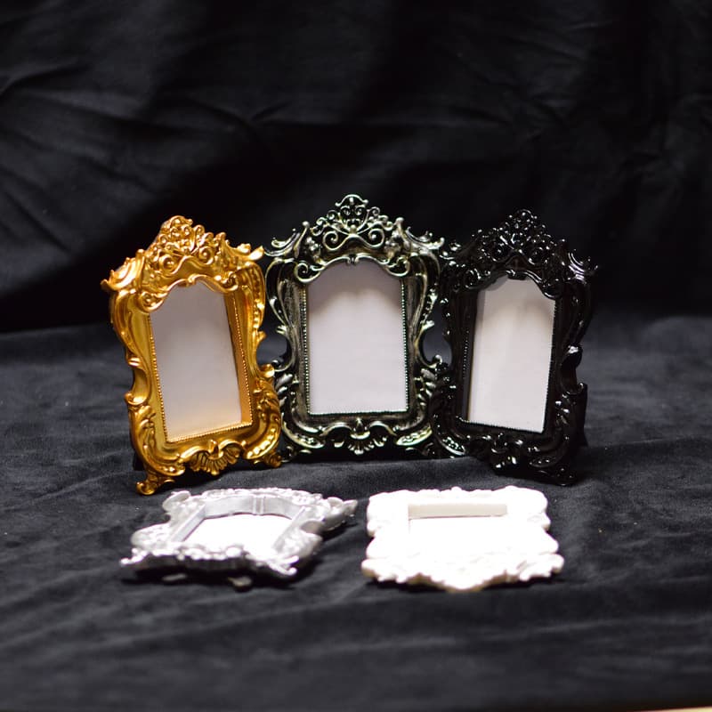 Vintage European Embossed Photo Frame, Picture Frame, Homestay Decoration, Artistic Light Luxury Carved Standing Photo Frame
