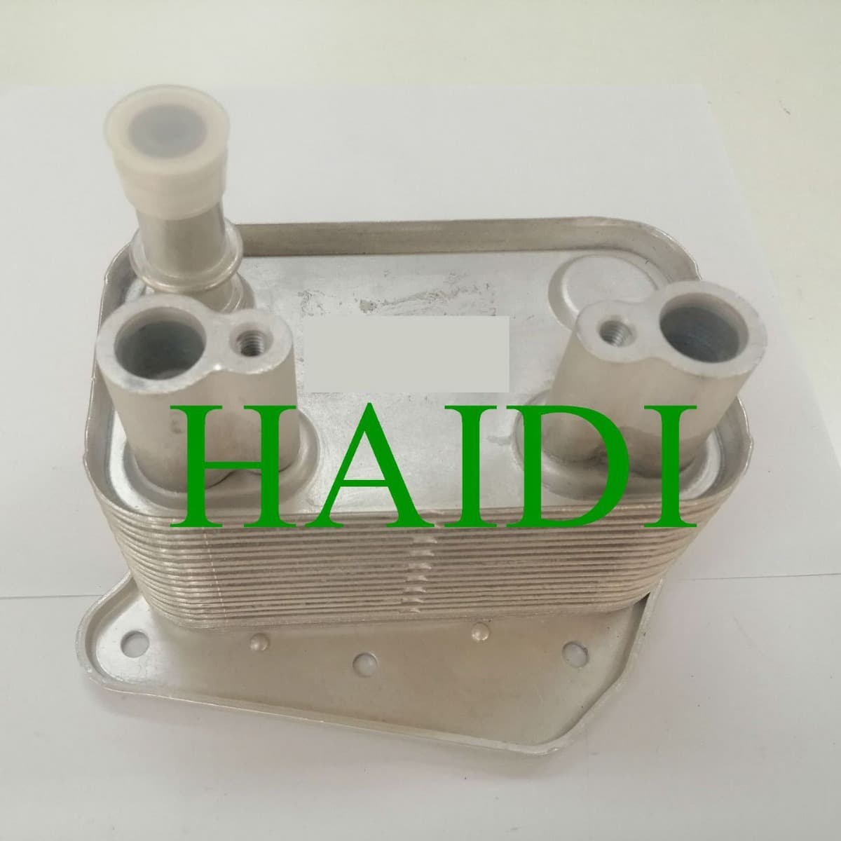 Tax-Included Price A6111880501/A6121880301/A6111880501 Engine Oil Cooler