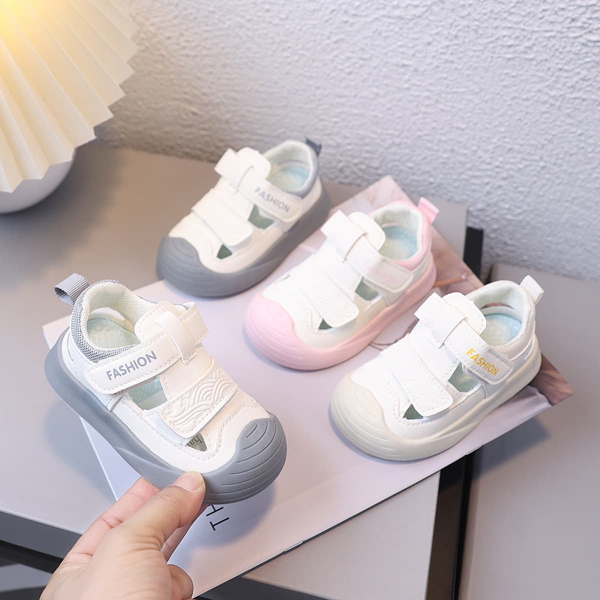 Spring and Summer Frame Shoes Baby Walker Shoes Breathable Toddler Shoes Hollow Infant Shoes Soft Sole for 1-Year-Old 3-Year-Old Boys and Girls