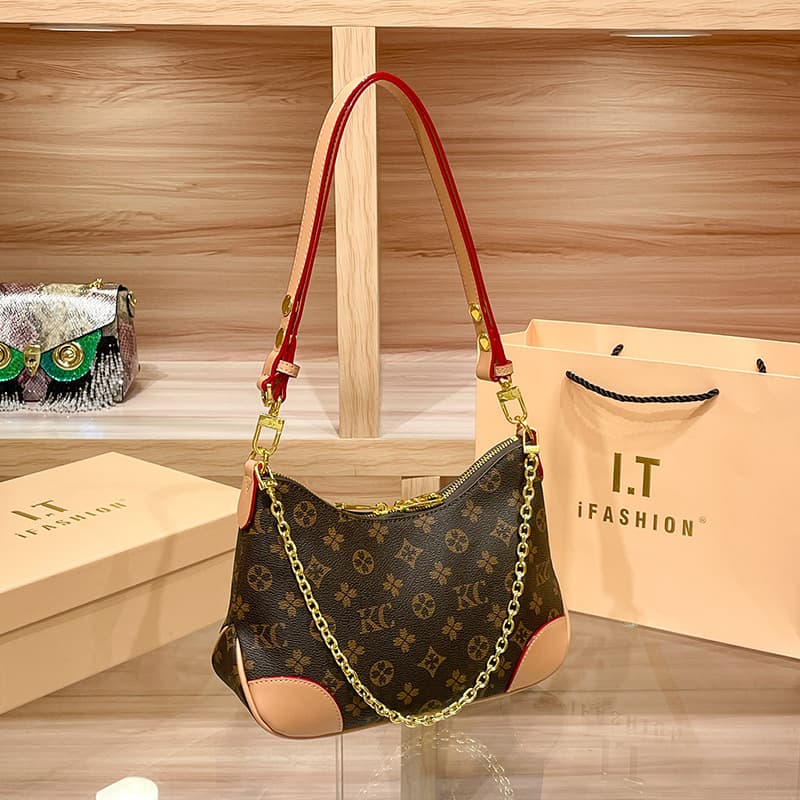 2025 New European and American Vintage Luxury Women's Shoulder Crossbody Bag Underarm Bag