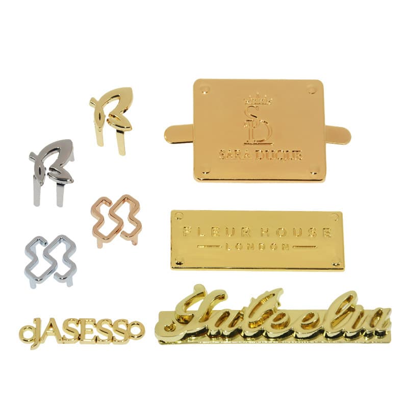 Custom die-cast zinc alloy logo for bag hardware, Guangzhou hardware factory luggage hardware small accessories wholesale