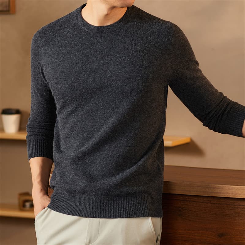 Men's cardigan thickened round neck solid color pullover men's solid color sweater top business casual dad wear