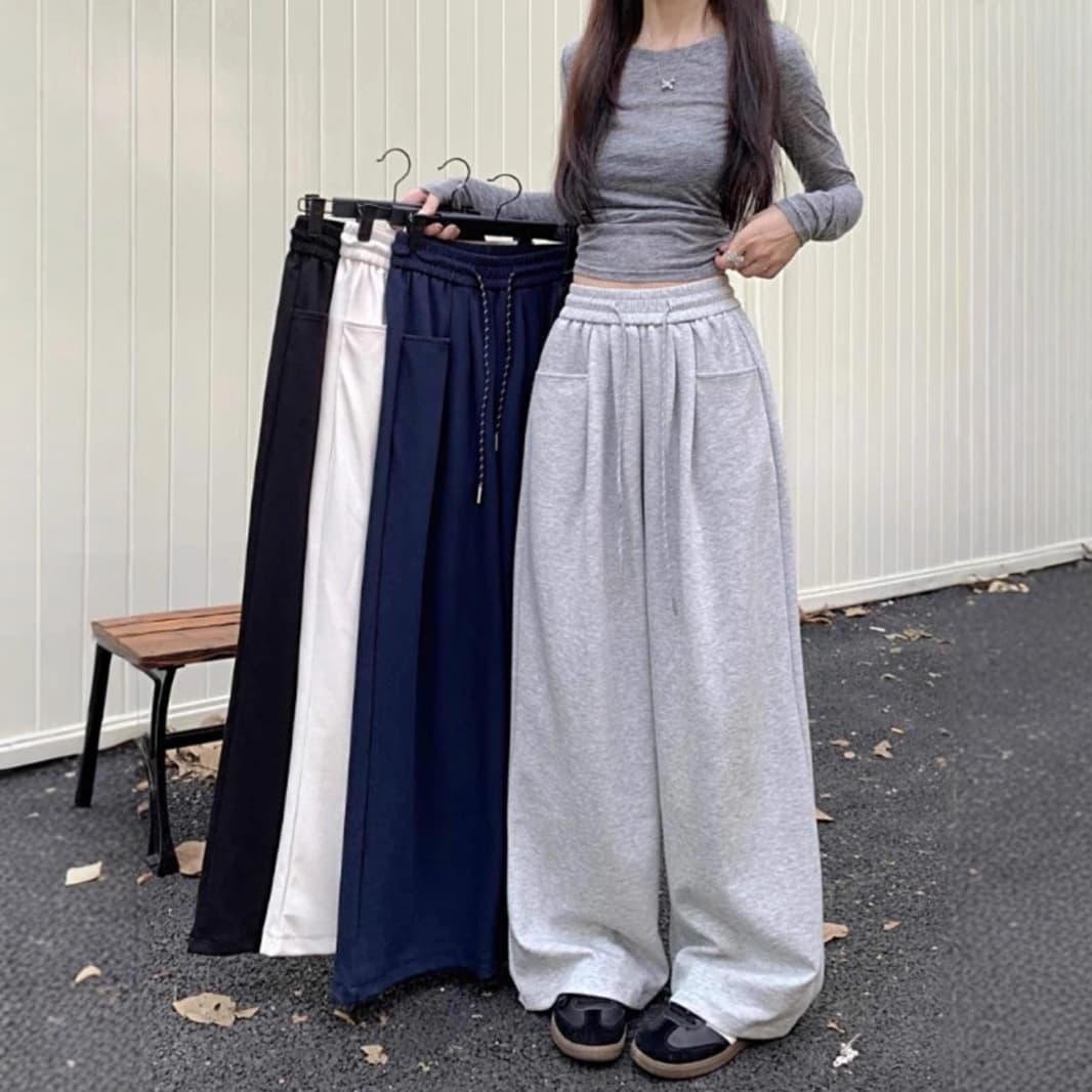 Women's Casual Elastic Waist Drawstring Wide Leg Pants, Fleece-Lined for Fall and Winter, Loose Straight Leg Sweatpants, Floor-Length Trousers