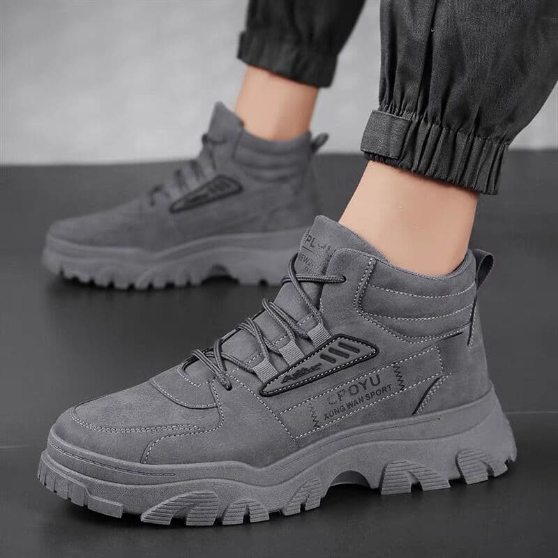 Spring men's shoes new breathable high-top work shoes, trendy versatile slip-resistant, wear-resistant sports casual labor protection shoes.