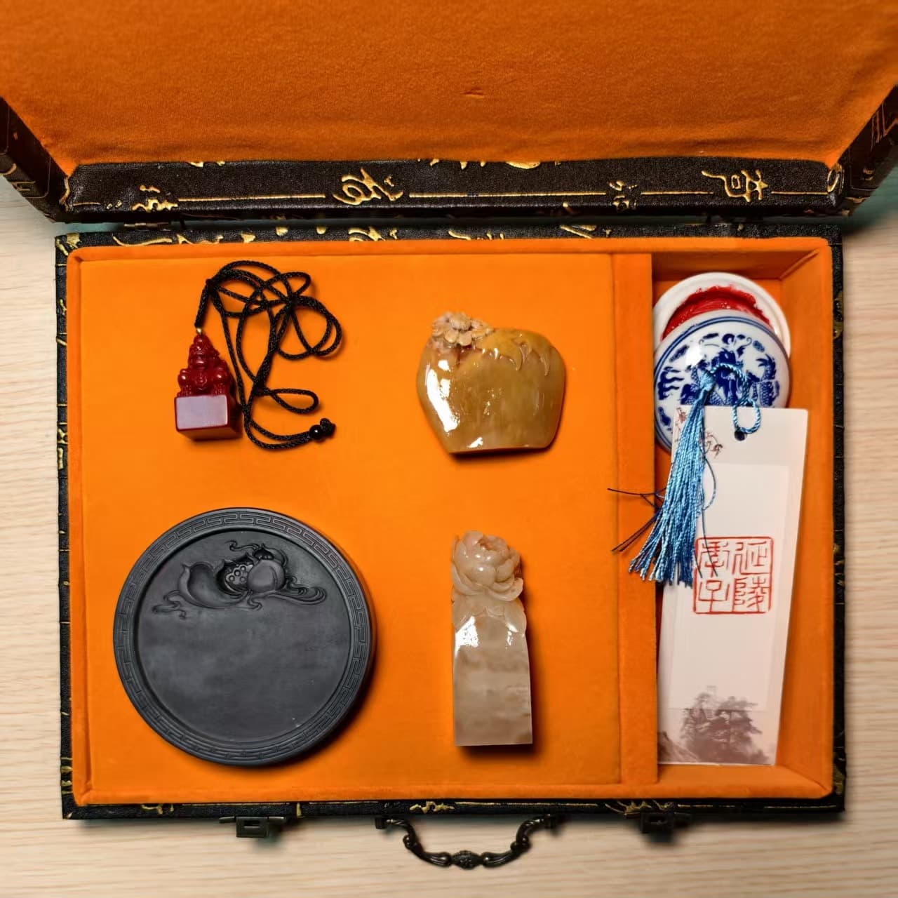 Shoushan stone, Laos stone, Balin stone seal set, calligraphy and painting name stamp, cultural creation, gold and stone seal cutting gift collection