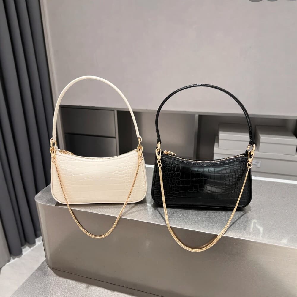 New Fishbone Chain Mahjong Bag CK8058 Shoulder Bag Trendy Lightweight Crescent Bag Crossbody Bag Women's Bag
