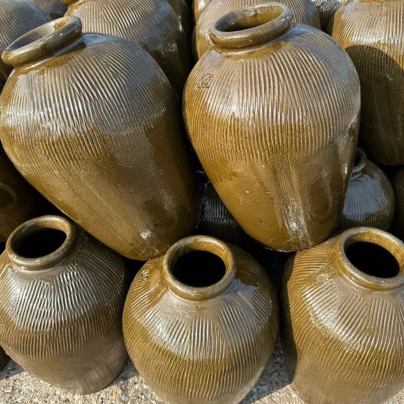 Manufacturer thick earthenware wine jars, household ceramic sealed aging vats for brewing/storage