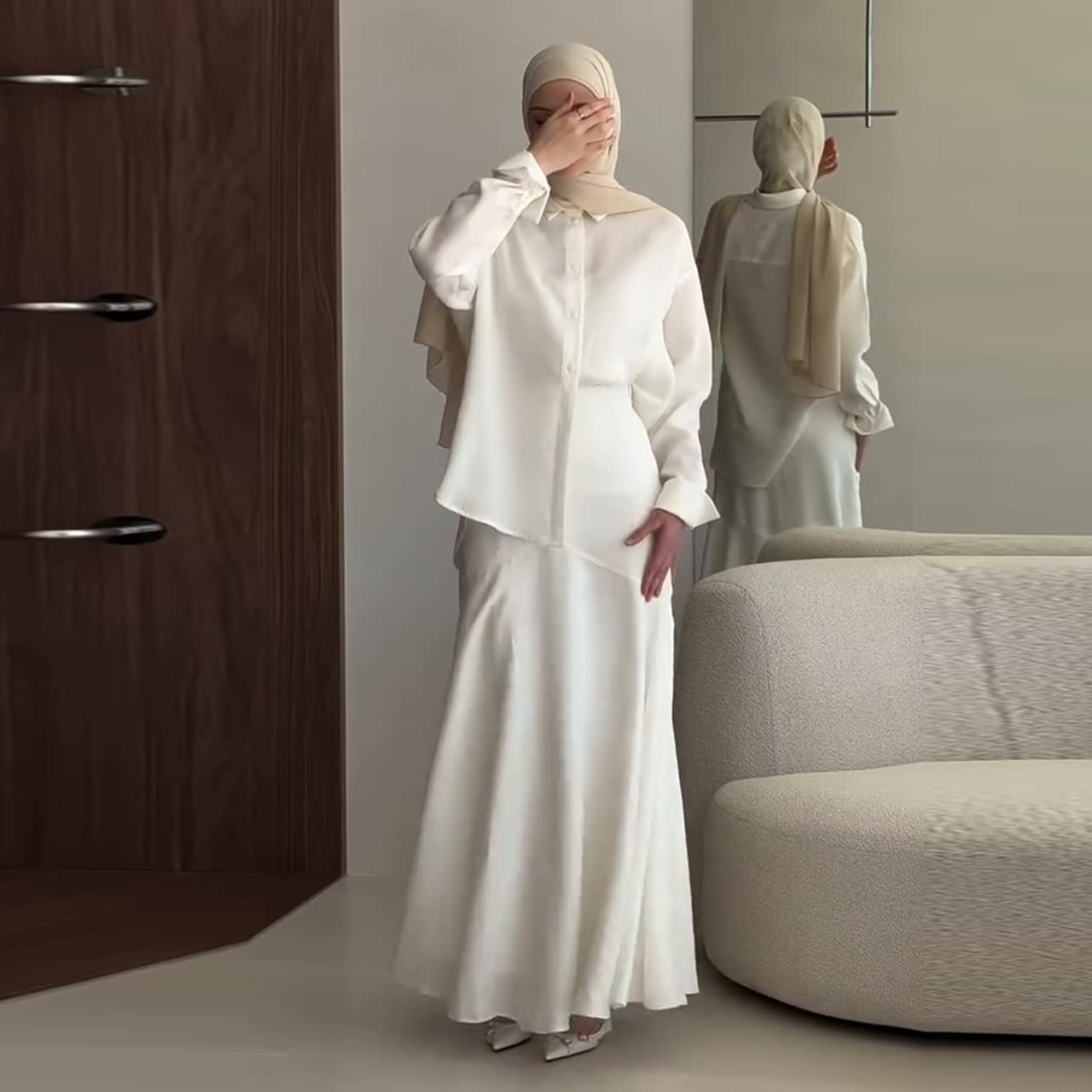 2025 New European and American Amazon Cross-Border Foreign Trade Women's Clothing Elegant, Simple, Fashionable and Comfortable Splicing Long Skirt Two-Piece Set