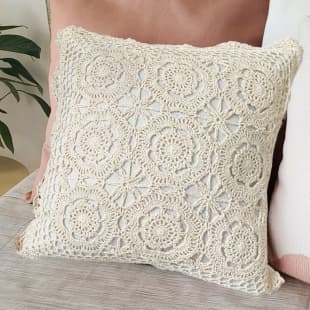 Hand Crochet Backrest Cushion Hooked Throw Pillow Living Room Sofa Bed Headrest Pillow Cover Car Throw Pillow Handwoven Cushion