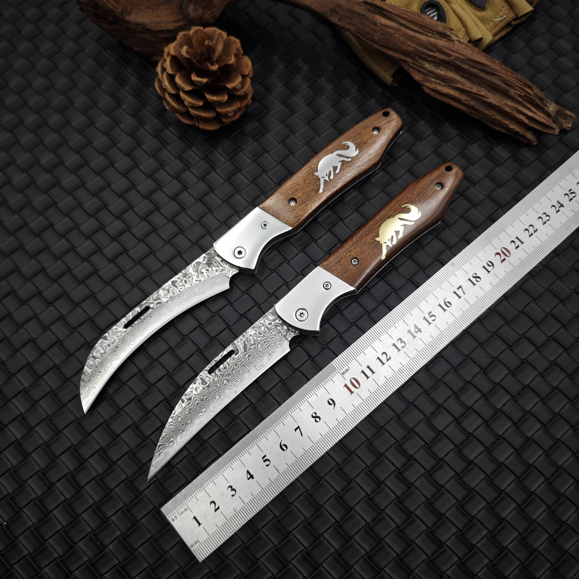 Cross-border Damascus steel folding knife rosewood handle high hardness multi-functional sharp portable knife for cutting vegetables and fruits