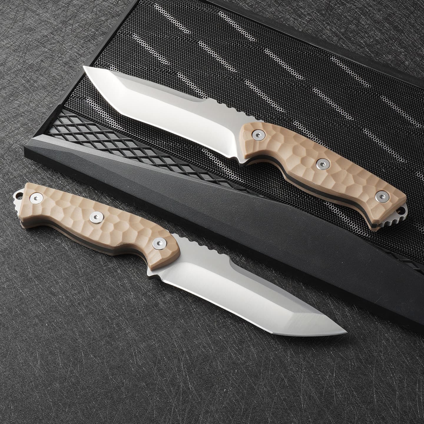 Titan Outdoor Multi-Function Knife Outdoor Survival Self-Defense Knife Camping High Hardness Sharp Thickened Portable Tool