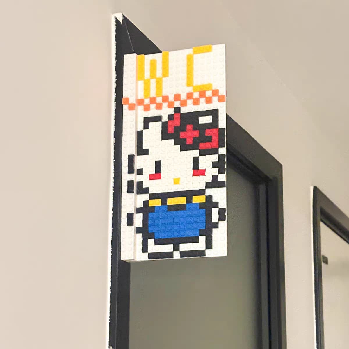 Restroom Building Block Assembly Hello Kitty WC Indicator Toilet Decoration Double-sided Design