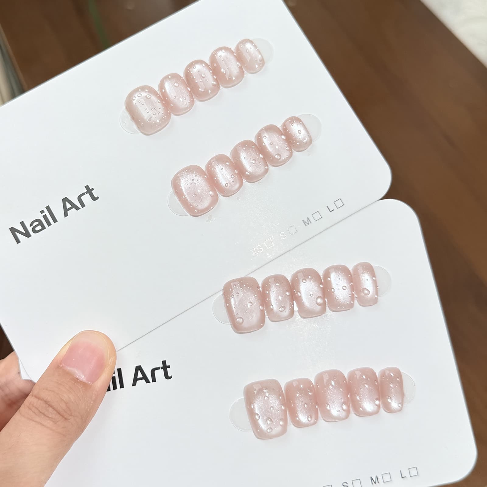 [Peach-colored rain dew] Gentle nude powder glass beads cat-eye clear three-dimensional water drop atmosphere purely handmade wearable nails