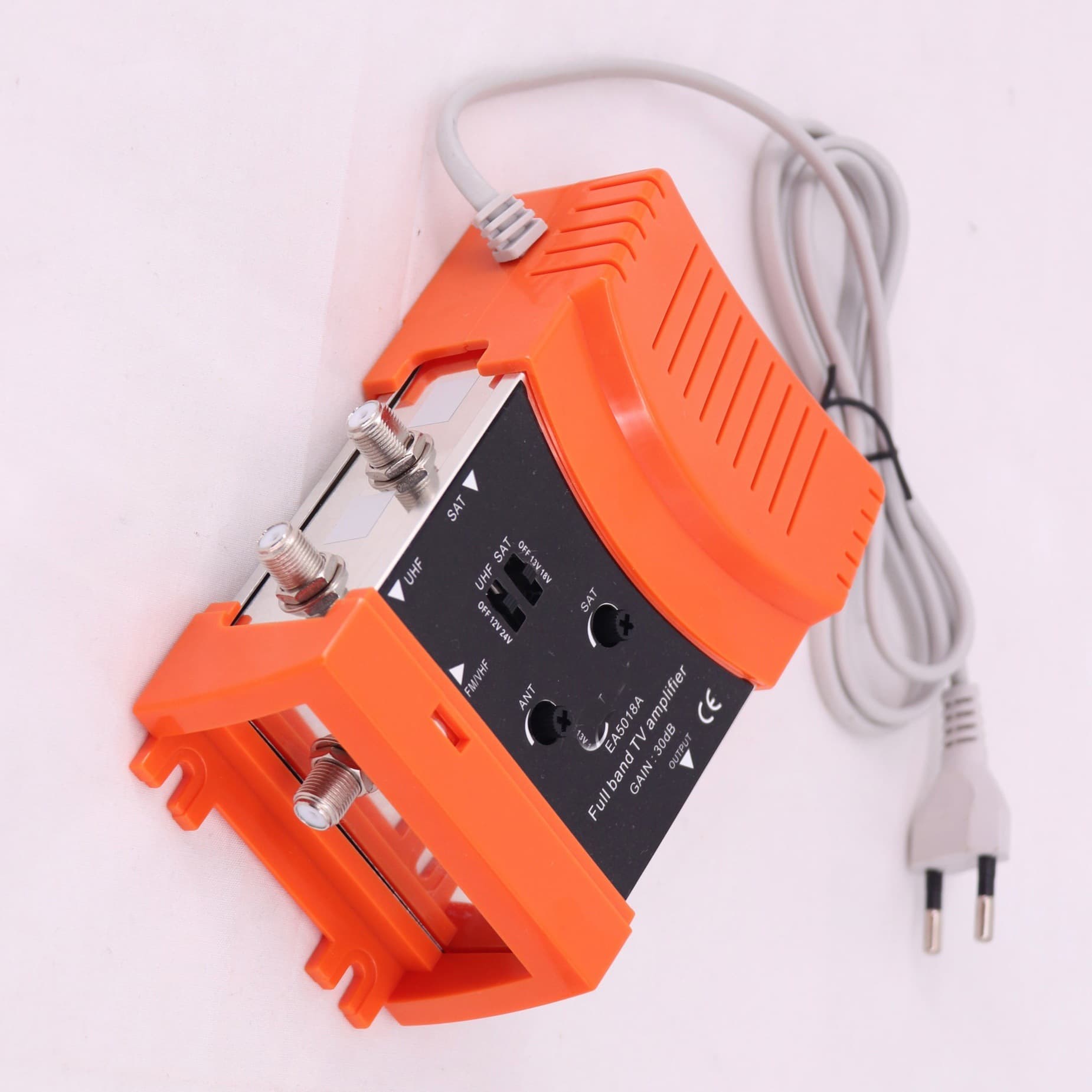 TV Antenna Amplifier FM/VHF+UHF+SAT in+1 User CATV TV Amplifier