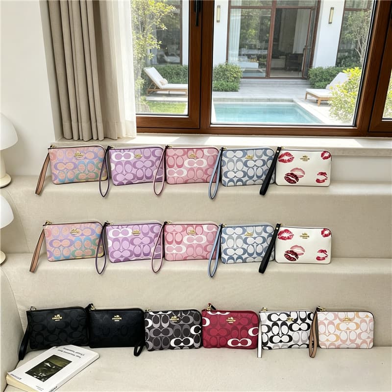 Crossbody Bag for Women, European and American Fashion Square Bag, Versatile Popular Printed Handbag, Portable Travel Coin Purse