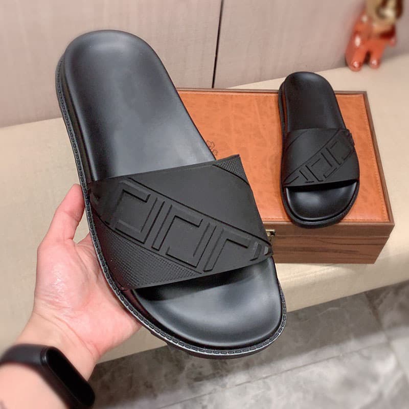 Singapore Vietnam Cambodia Premium Sandals 2026 Summer Southeast Asia Trendy Brand Outdoor F Letter Embossed Slide Sandals