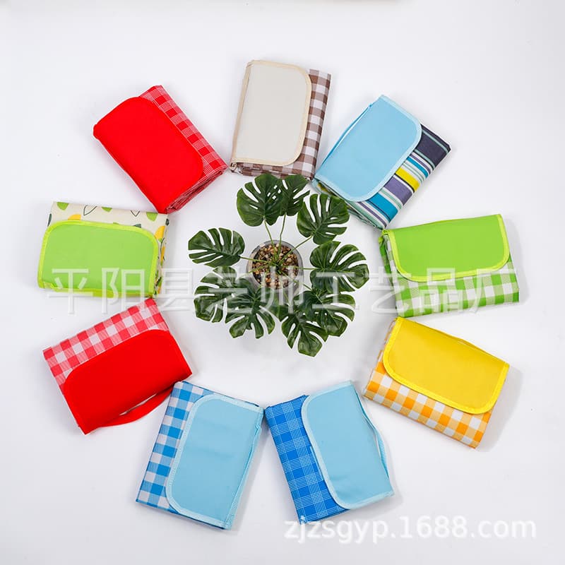 Cross-border outdoor picnic mat, waterproof, moisture-proof, thickened, tent mat, portable storage, picnic, outing, camping mat