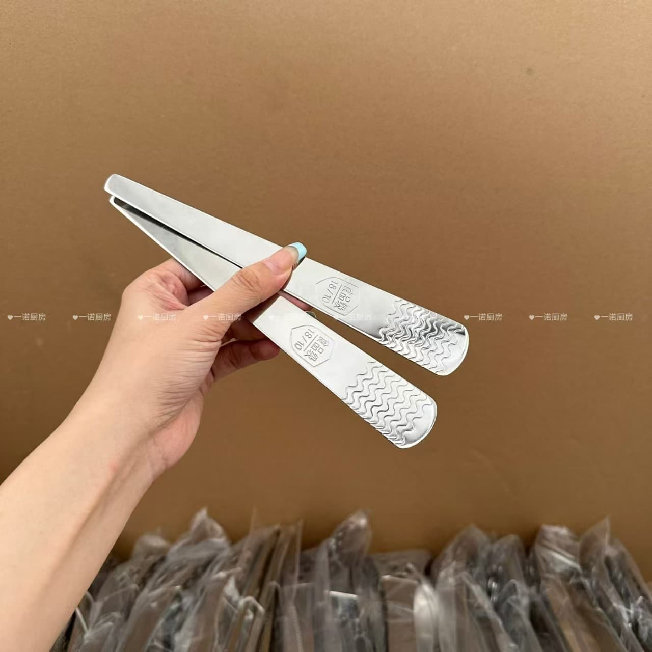 Yinuo Kitchen 304 stainless steel dumpling spoon, chaotic stuffing shovel spoon, kitchen stuffing mixing spoon, mixing spoon