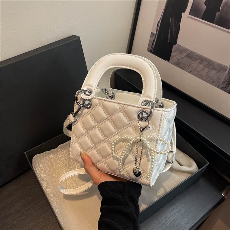 Trendy Diamond Quilted Small Bag for Women 2025 New Fashion High-Quality Handheld Lady Bag Stylish Versatile Crossbody Bag