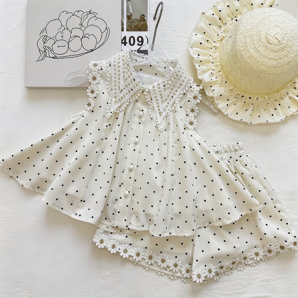 Girls' polka-dot hollow lace doll collar sleeveless top set summer new daisy lace shorts two-piece set